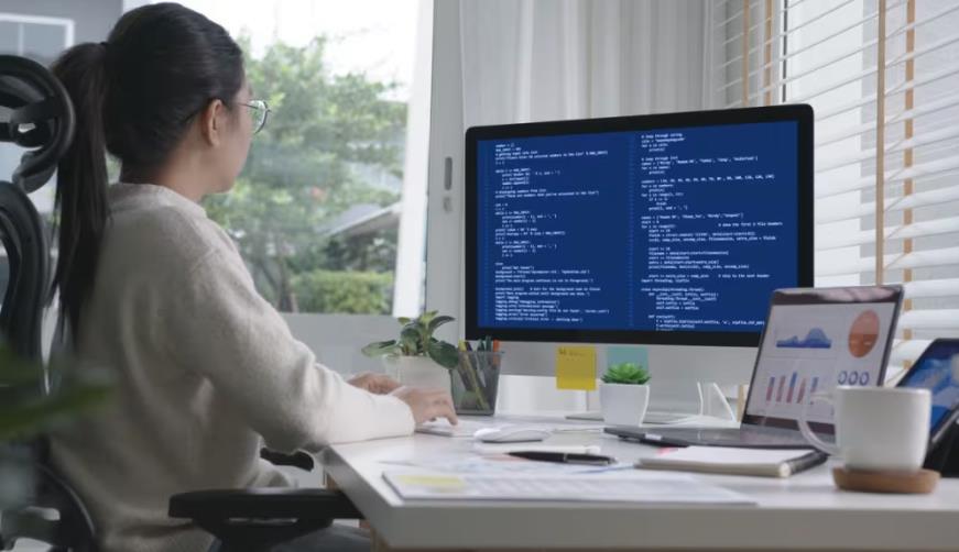 赤水市企业数字化解决方案：机器学习赋能商业模式升级的核心路径
